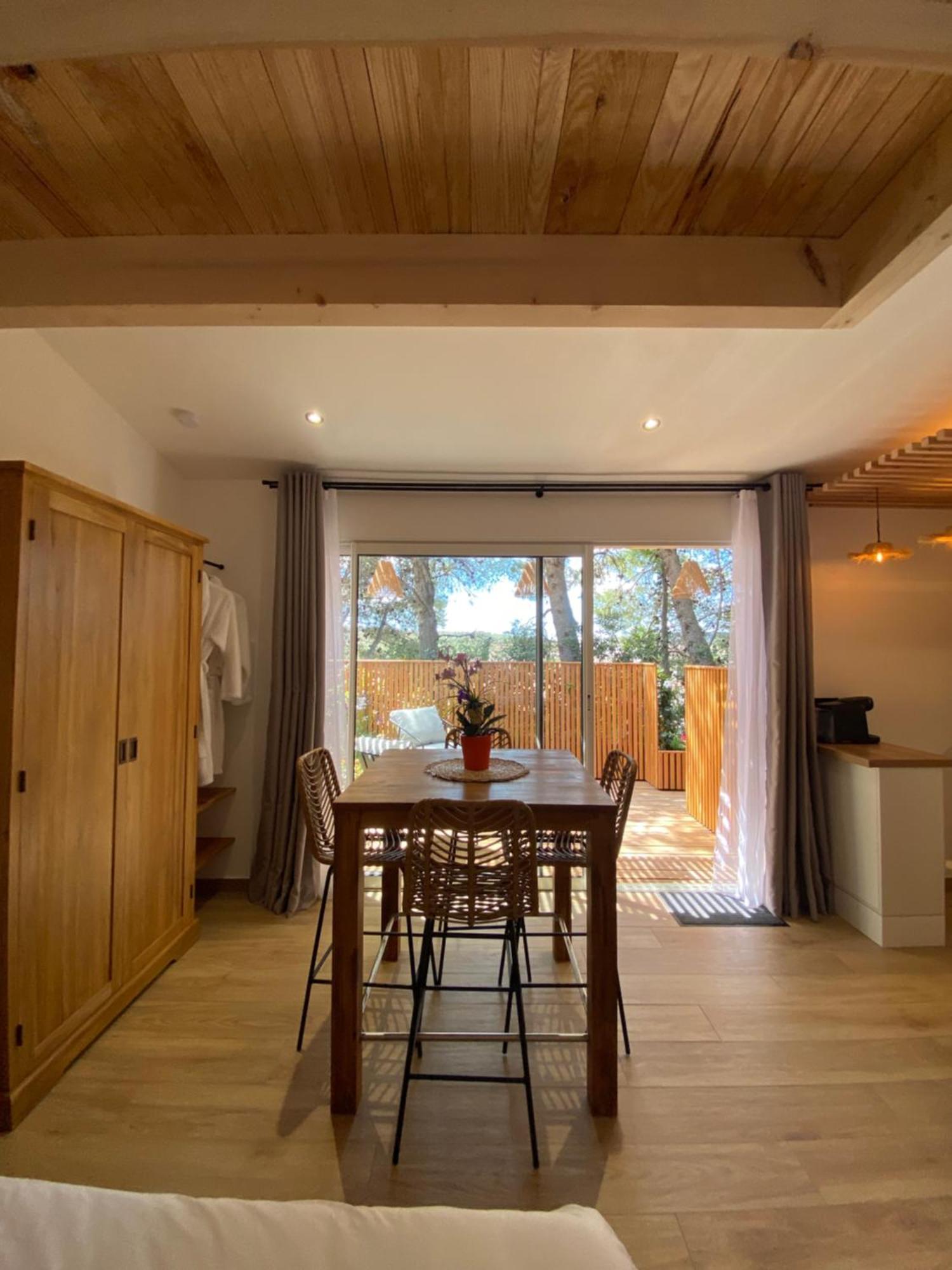 Les Jardins De L'Oustal Villa Narbonne Bilik gambar