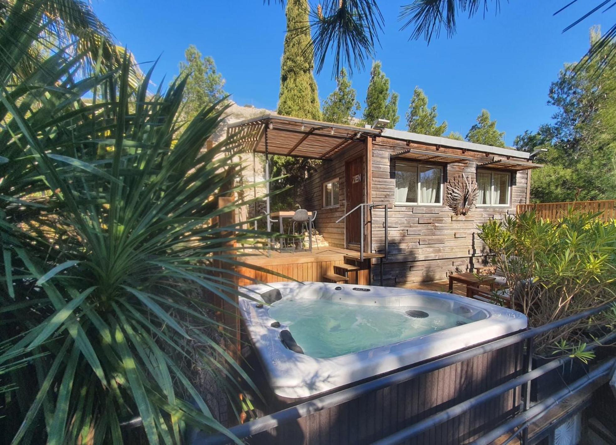 Les Jardins De L'Oustal Villa Narbonne Luaran gambar